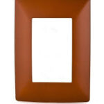 PLACA DE 3 MODULOS DE RESINA CON CHASIS QZ4803M3BTR TERRACOTA MX BTICINO