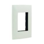 PLACA 3 MODULOS COLOR BLANCO LINEA CIEN LEVITON