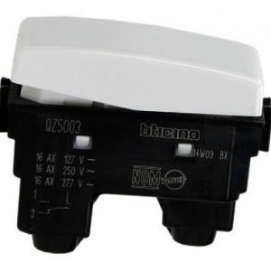 INTERRUPTOR 3 VIAS COLOR BLANCO 1 MODULO QZ5003 MX BTICINO